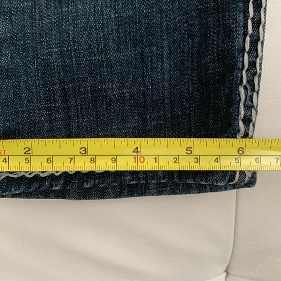 Request Embellished Distressed Women’s Jeans. Size 3/26 - Picture 8 of 8